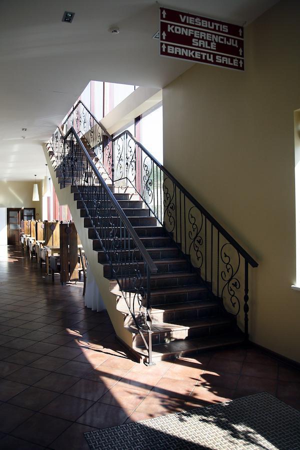 Restoranas - Sveciu Namai - Restaurant - Guest House Perkunkiemis Електренай Екстериор снимка